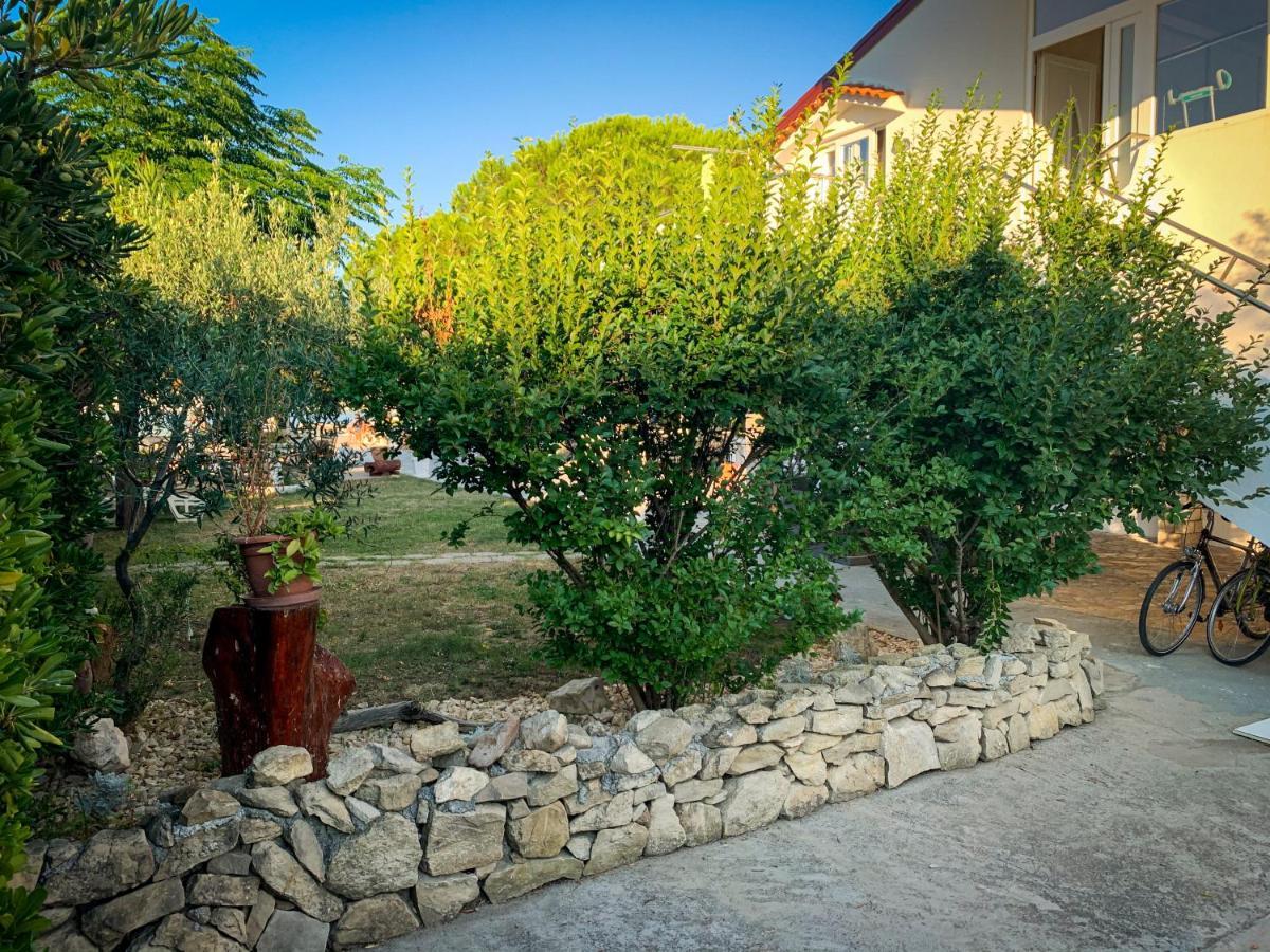 Apartments Gurman Supetarska Draga Exterior photo